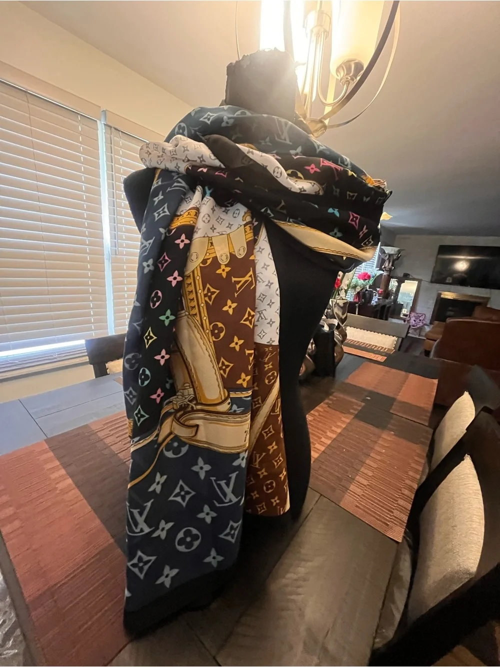 Luxury Monogram Pattern Women's Scarf - Multicolor